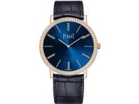 伯爵怎么拔出表冠